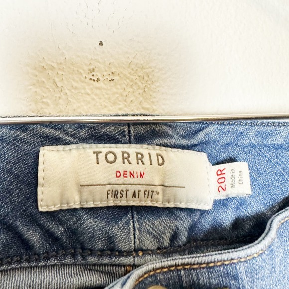 Torrid Jeggings Blue Skinny High Waisted Jeans sz 20R - Picture 3 of 7